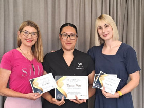 Naomo Hita Silk Skin Spa schol